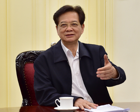 Thủ tướng Nguyễn Tấn Dũng họp về việc tổ chức kỳ thi tốt nghiệp THPT và tuyển sinh ĐH, CĐ năm 2015